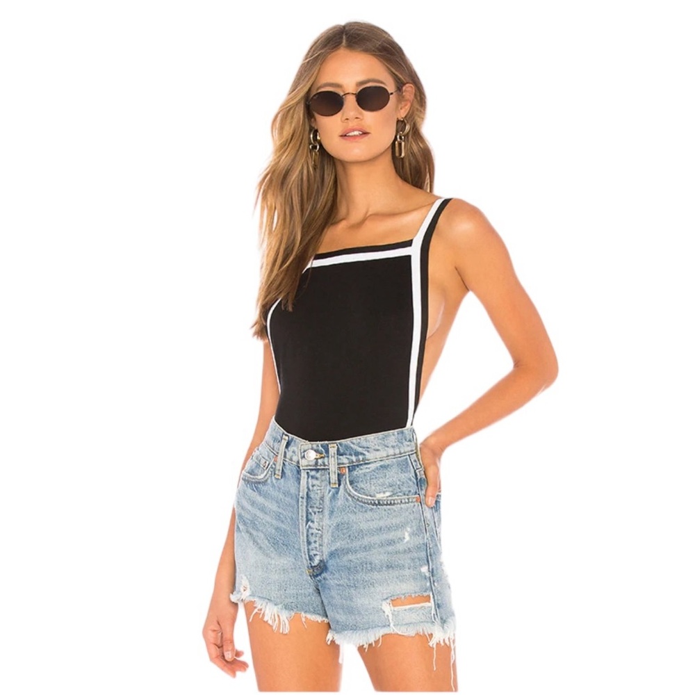 Superdown Revolve Lizbeth Bodysuit. Sporty Black and White Size XS